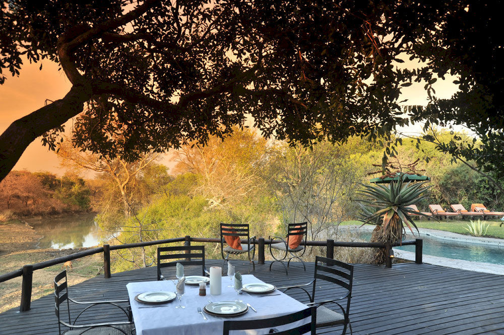Waterbuck Game Lodge Riserva di Caccia Thornybush Esterno foto