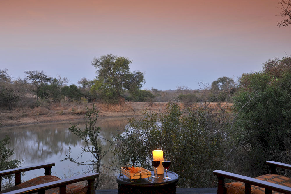 Waterbuck Game Lodge Riserva di Caccia Thornybush Esterno foto